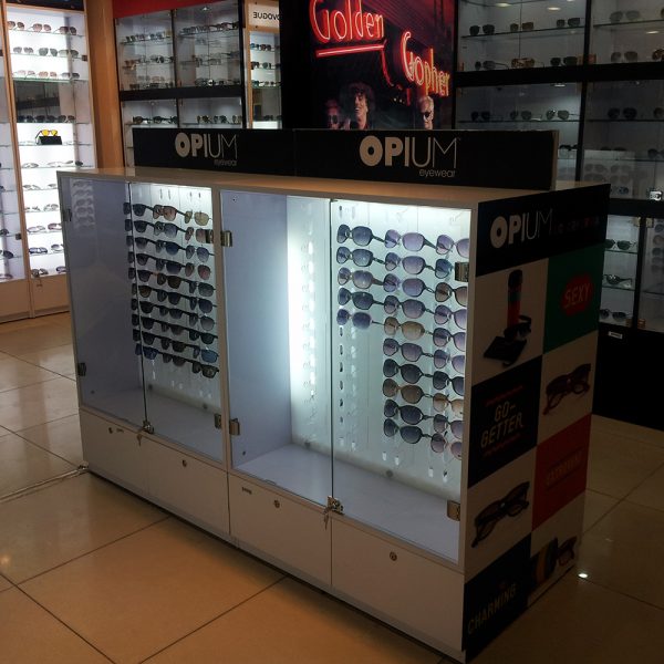 optical shop in shop kiosk design